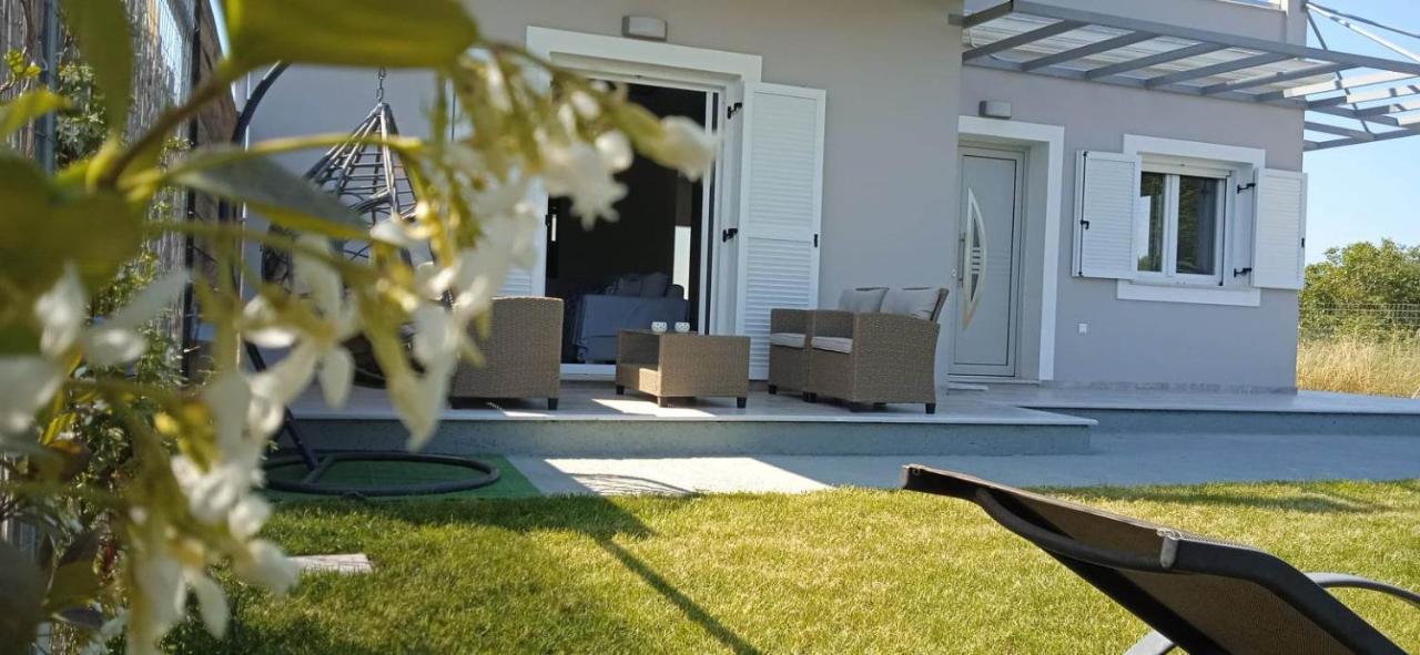 Spiridoula Luxury Villa Ρόδα Εξωτερικό φωτογραφία